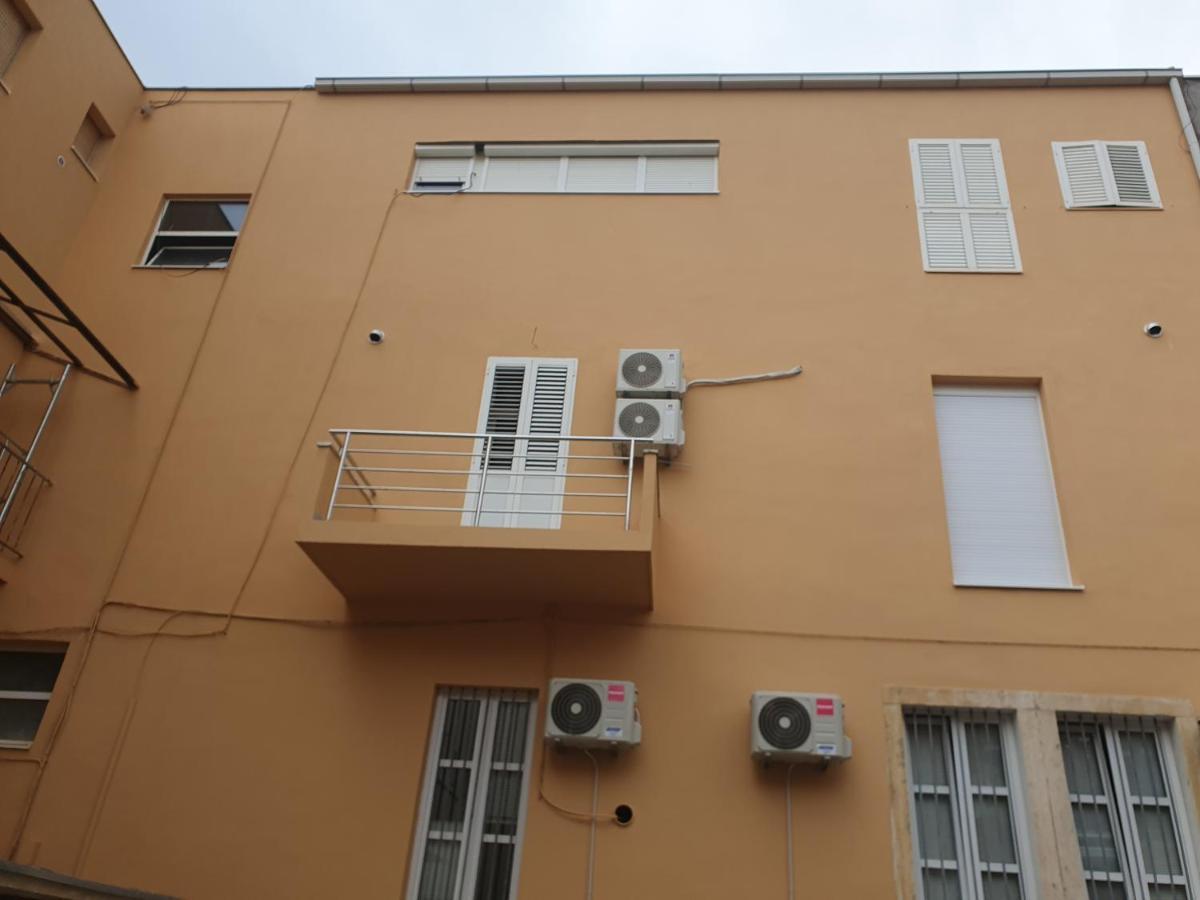 Accommodation Iva Zara Esterno foto